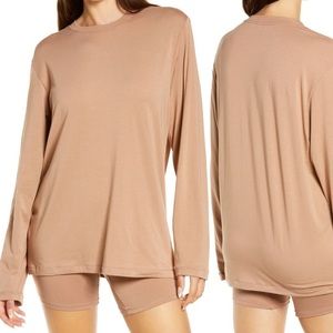 SKIMS Boyfriend Long Sleeve Tee NWOT